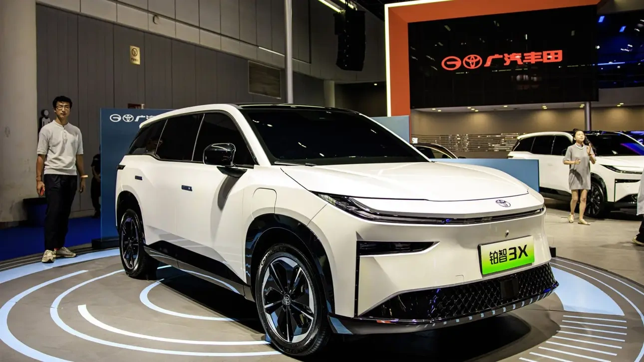 Японцы готовят второе поколение революции: электрокары с рекордным жизненным циклом и пробегом