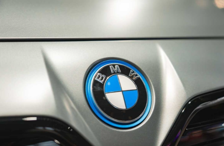 ����� ��� �������: BMW ��������� �������� ����������