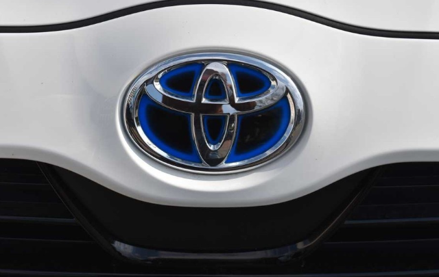 Легенда хочет вернуться: прошли переговоры Toyota с российскими дилерами