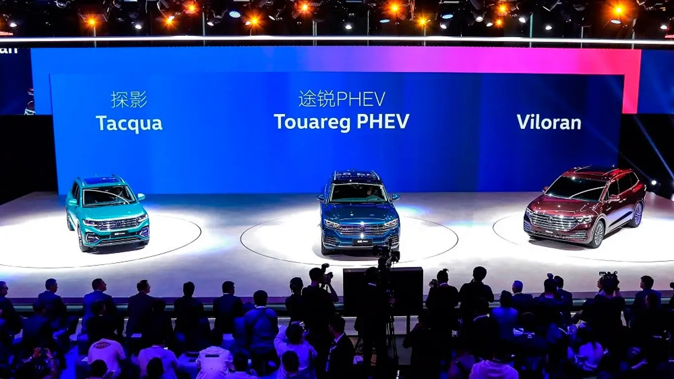    :  Volkswagen Tacqua     