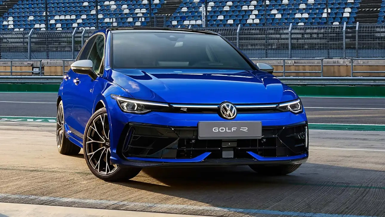   330- Volkswagen Golf R