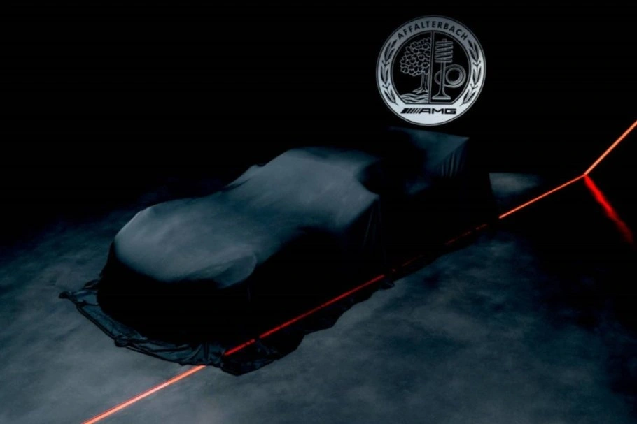   Mercedes-AMG    -