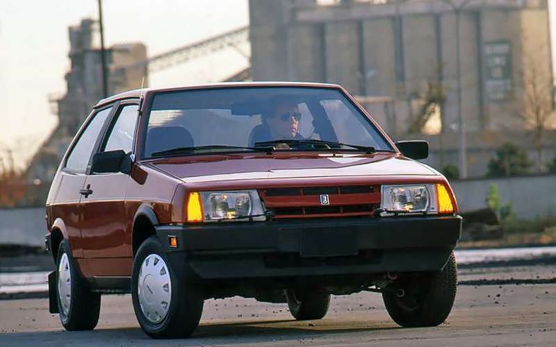 ���� �� ������ ��������� ����: Lada Samara ������� ���������� � 1989 ����