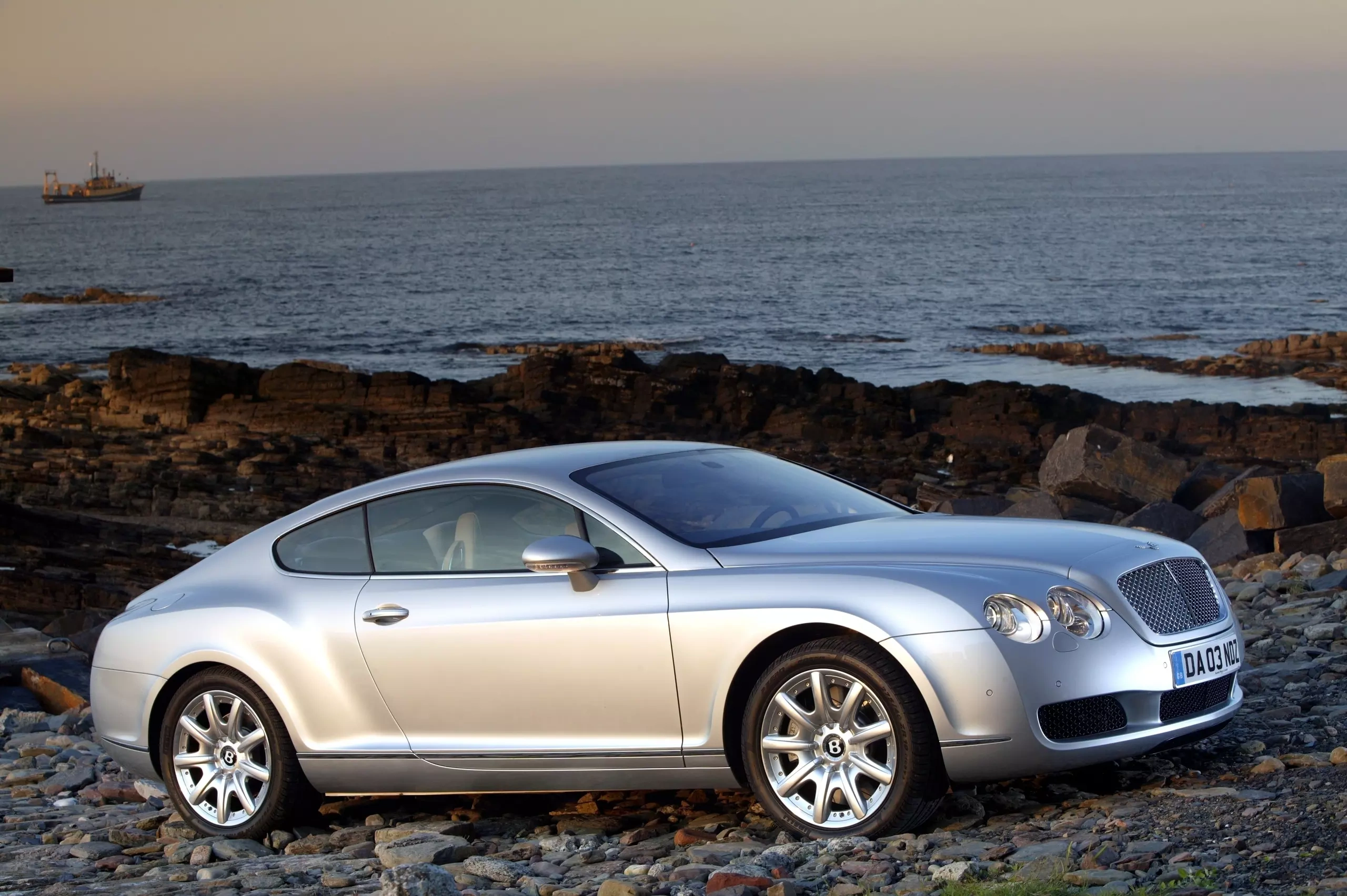 � ������ ����� ������ Bentley � Rolls-Royce �� ���� Chery Tiggo, �� ���� �����