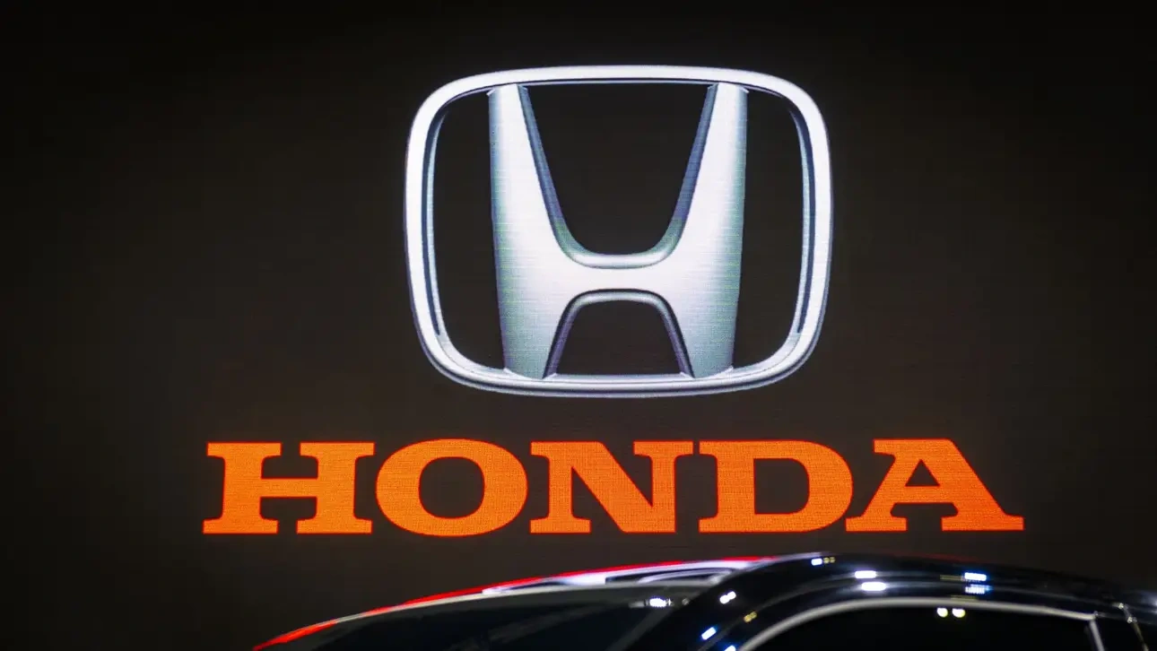   : Honda      