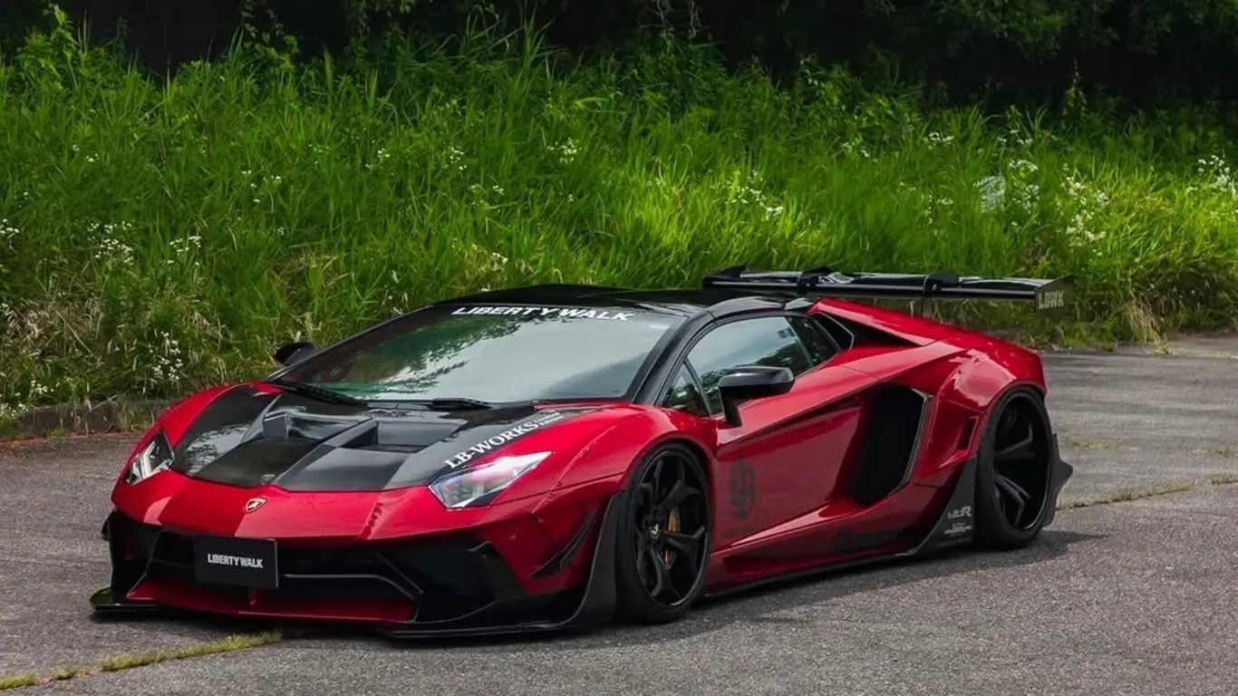 Lamborghini ���� � �������, �� �� ������� ������: Aventador � widebody ����� ������� ��������