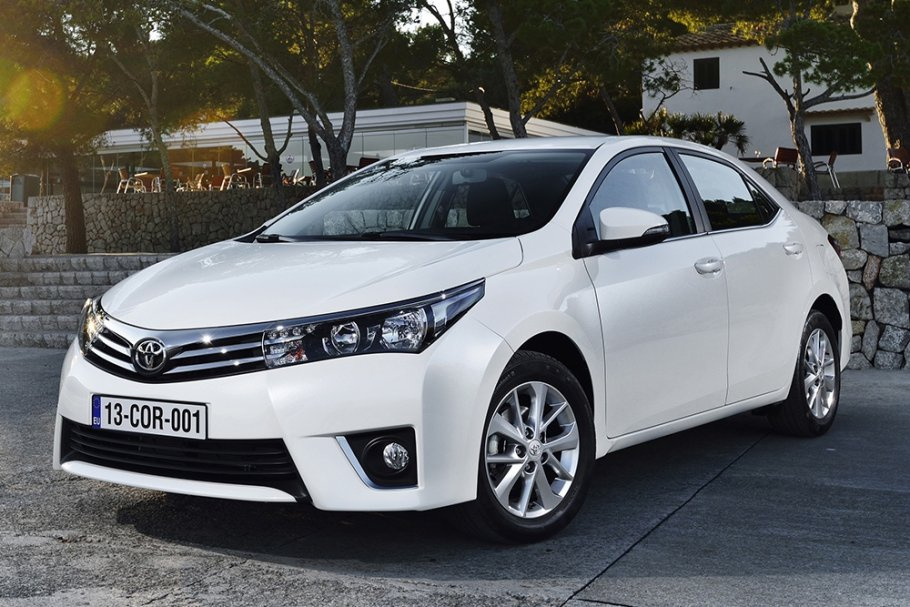     10- Toyota Corolla  :  Chery Arrizo 8