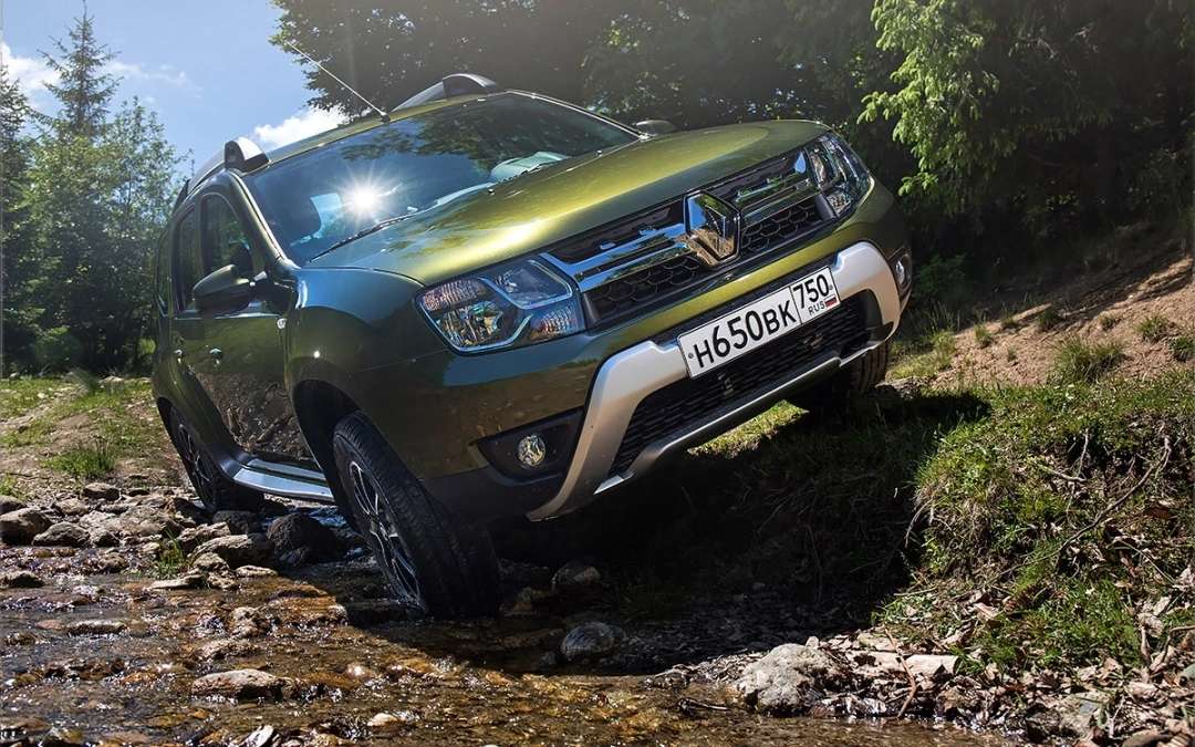   ,    Renault Duster  