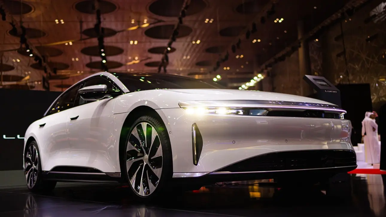      Lucid Air     830 