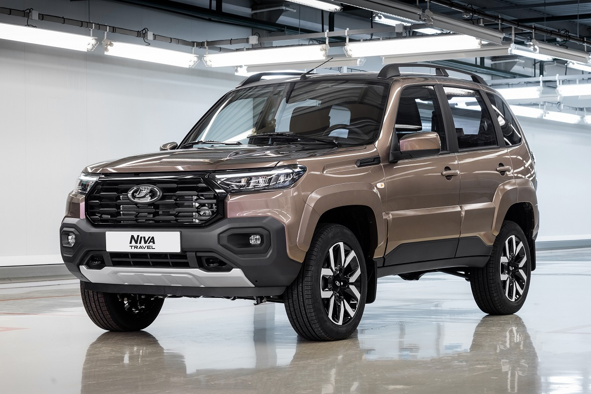  Lada Niva Travel  1,8-     20 :        1,4  