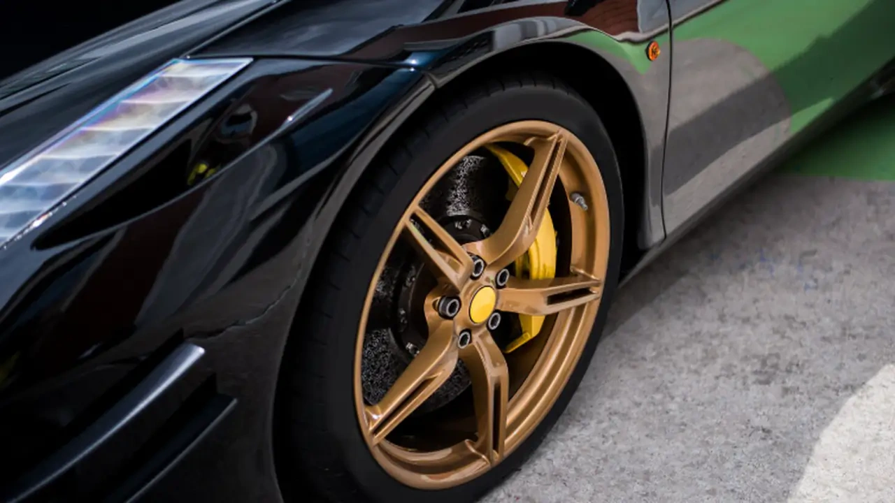 Renault ������� ����� Duster � ����� 870 000 ������