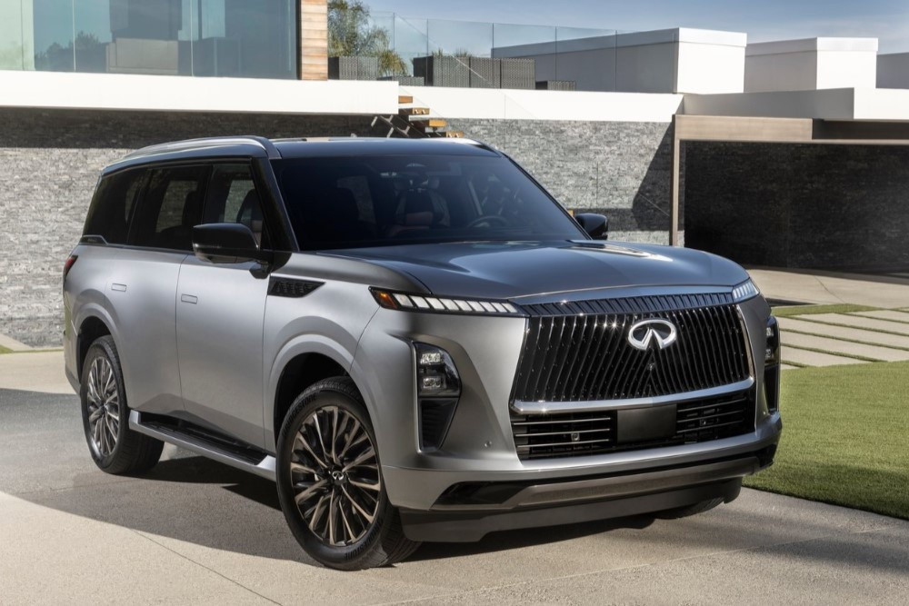 В Казахстане начались официальные продажи Infiniti QX80: 450 сил, полный привод