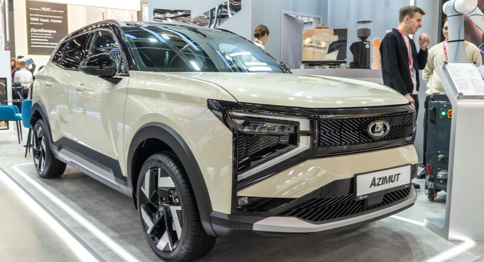 ������� ����� ������ �� ����������� ��������� ����� Lada PHEV 4WD