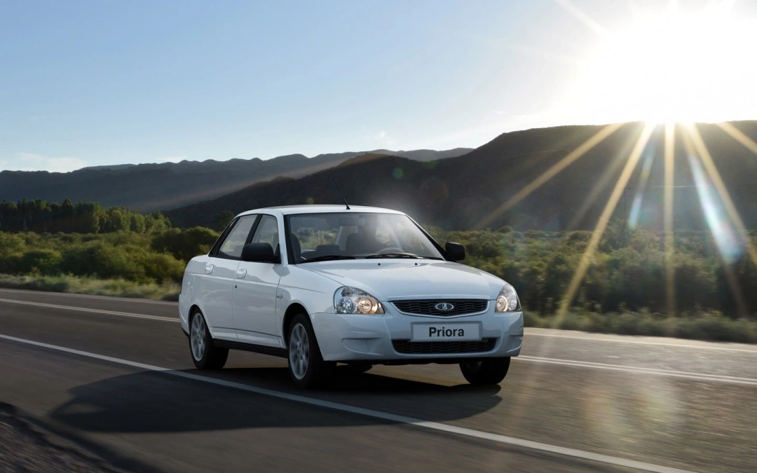 ������ �� ������. � ������ ������� 12-������ Lada Priora �� ₽4,1 ���
