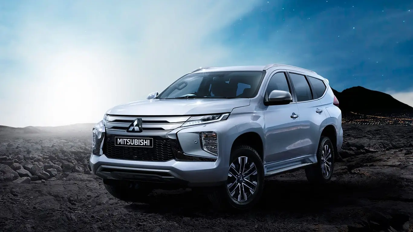 Mitsubishi Pajero Sport 2026:     