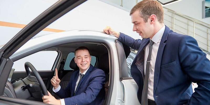 На российском авторынке появились 5 новых брендов: что с продажами