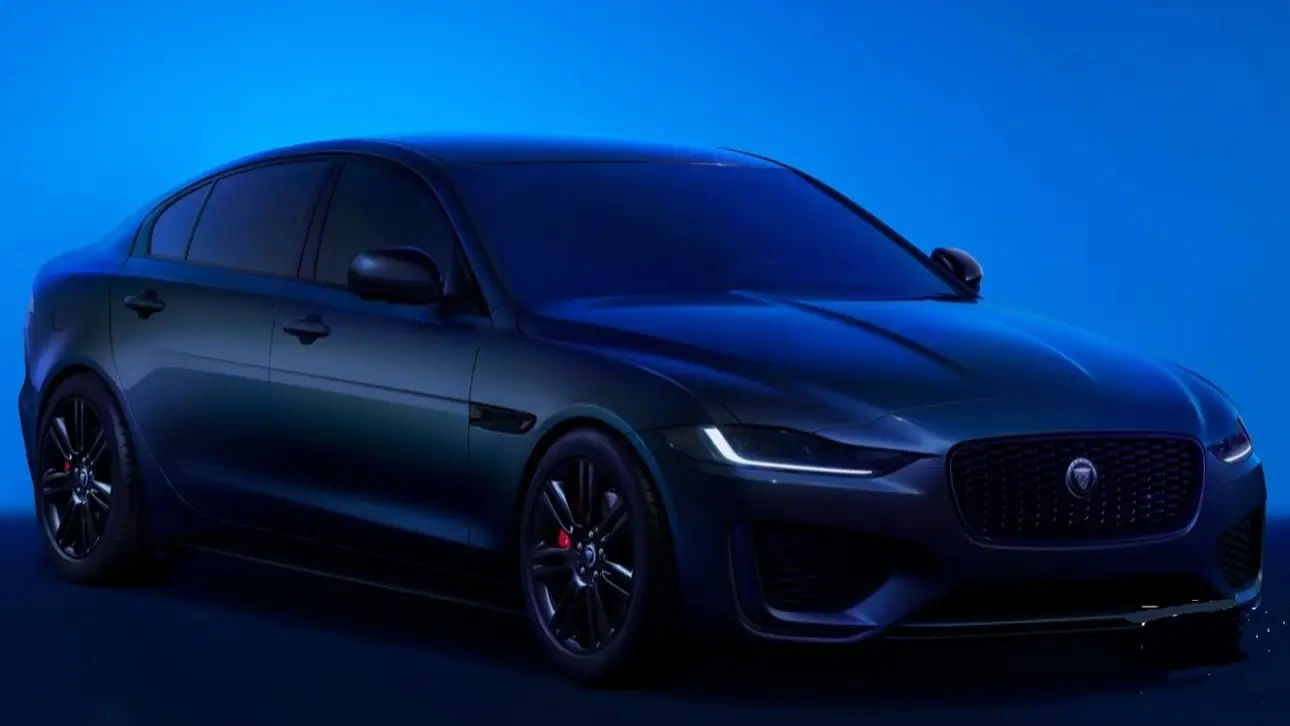   :  Jaguar XEL    Mercedes  Porsche
