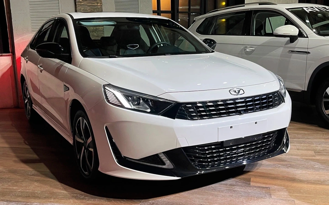     ₽1 . 5   Lada Granta    Autonews: https://www.autonews.ru/news/6782411c9a79475bc4b9aa4a?utm_source=yxnews&utm_medium=desktop&utm_referrer=https%3A%2F%2Fdzen.ru%2Fnews%2Fstory%2Fbc48e353