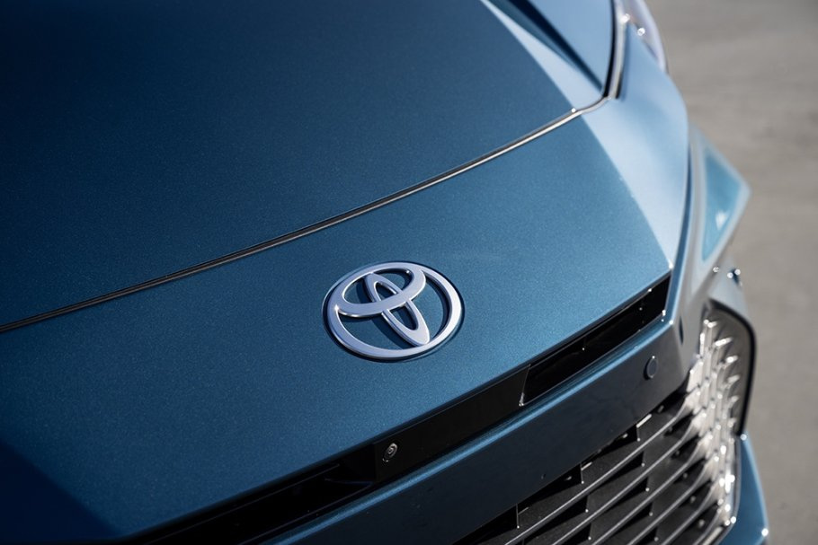   Toyota     :   11    