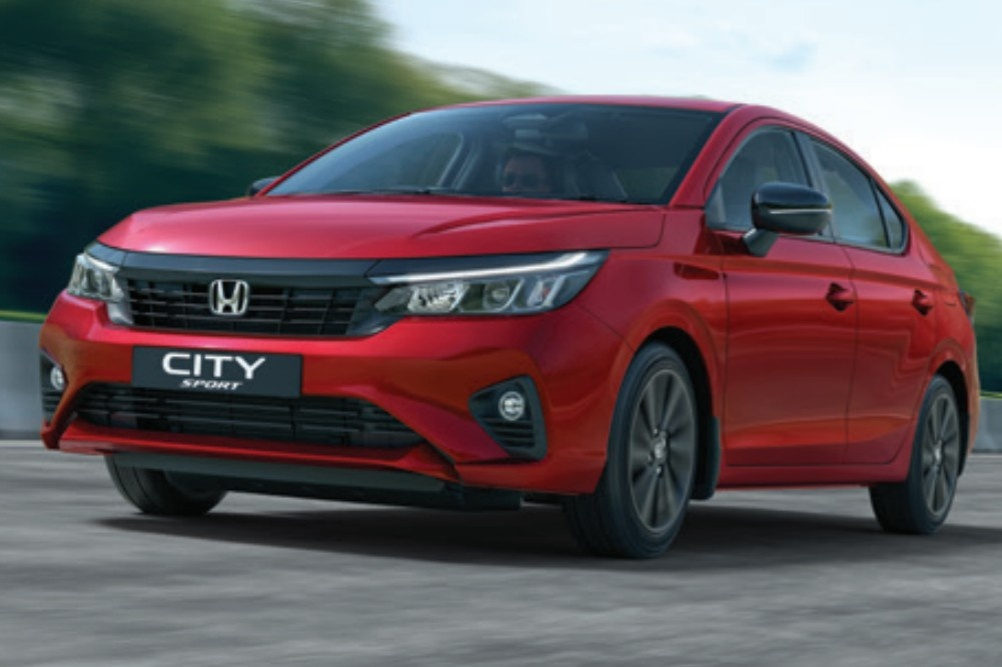 �������� ���������� � ������ ����������� Honda City �� 900 ����� ������