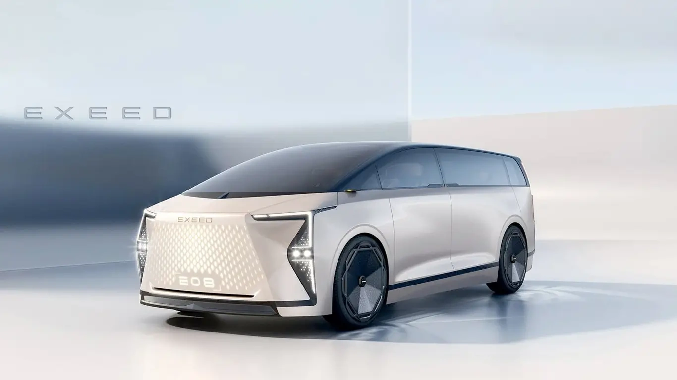  Toyota Alphard  LADA Largus: Chery  Huawei   