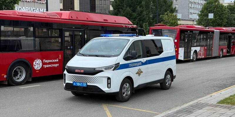 На смену «буханкам»: появились фото нового автомобиля полиции от АвтоВАЗа