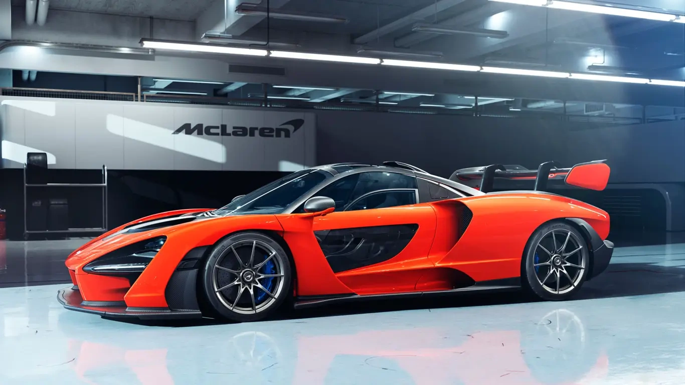 McLaren Senna  P1 GTR  :   