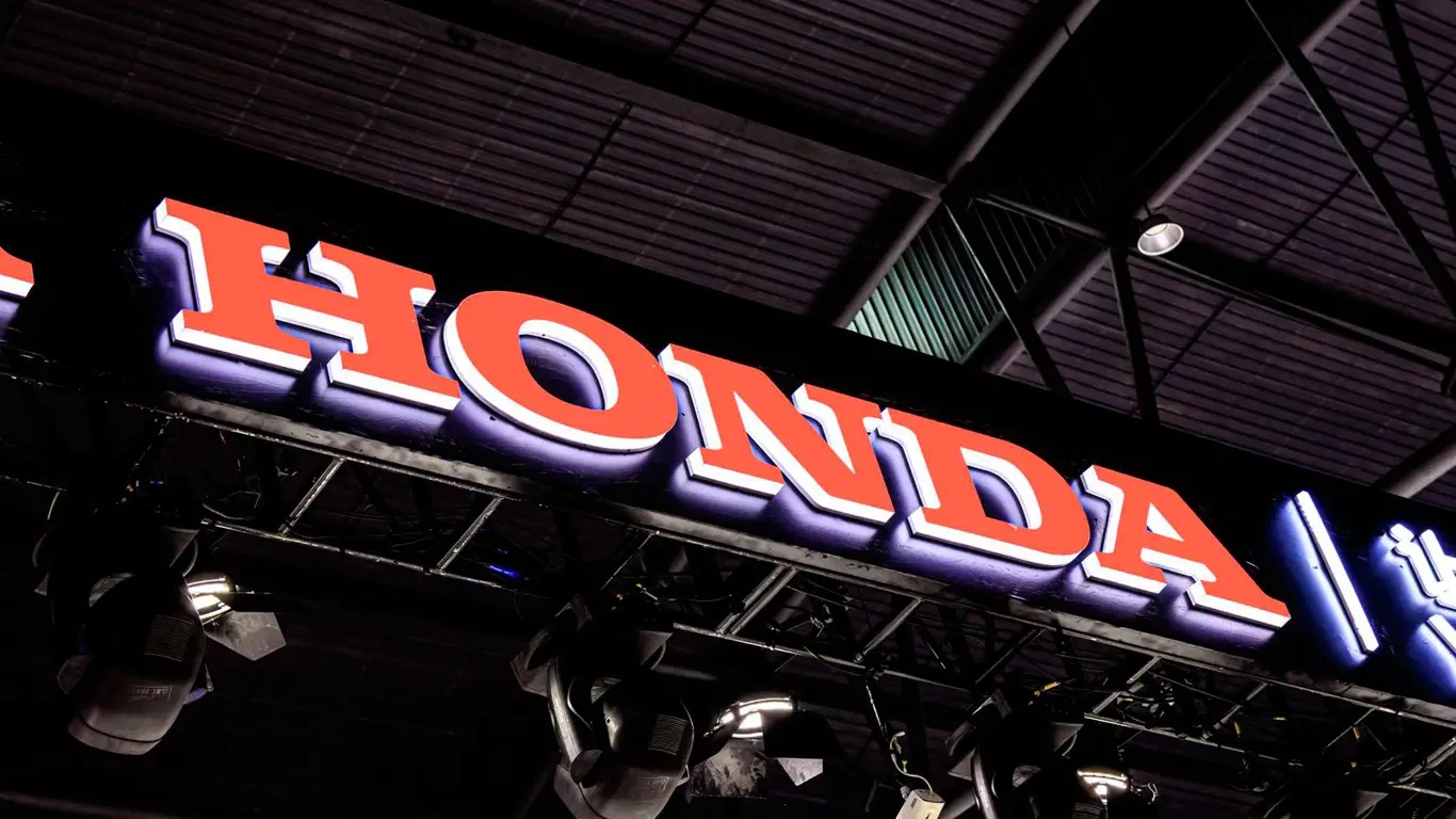 Honda  :     