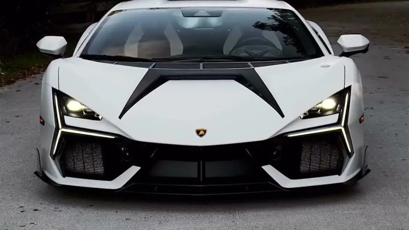 Mansory   Lamborghini Revuelto   :    