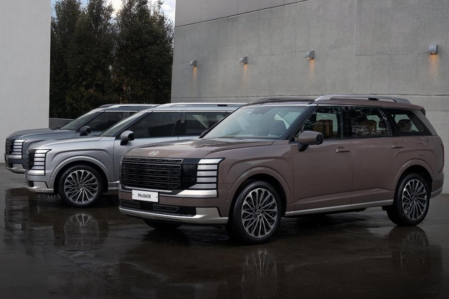    Hyundai Palisade  :  