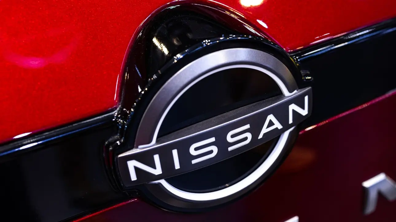     ,   : Nissan    