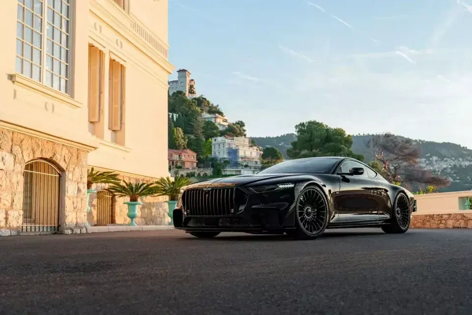 ����� � 1000 ��� � ���������� �����: ������-������ Brabus ������������ �������� Bodo