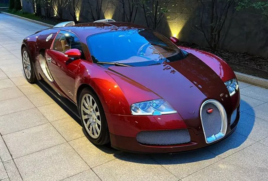 17- Bugatti Veyron     185  