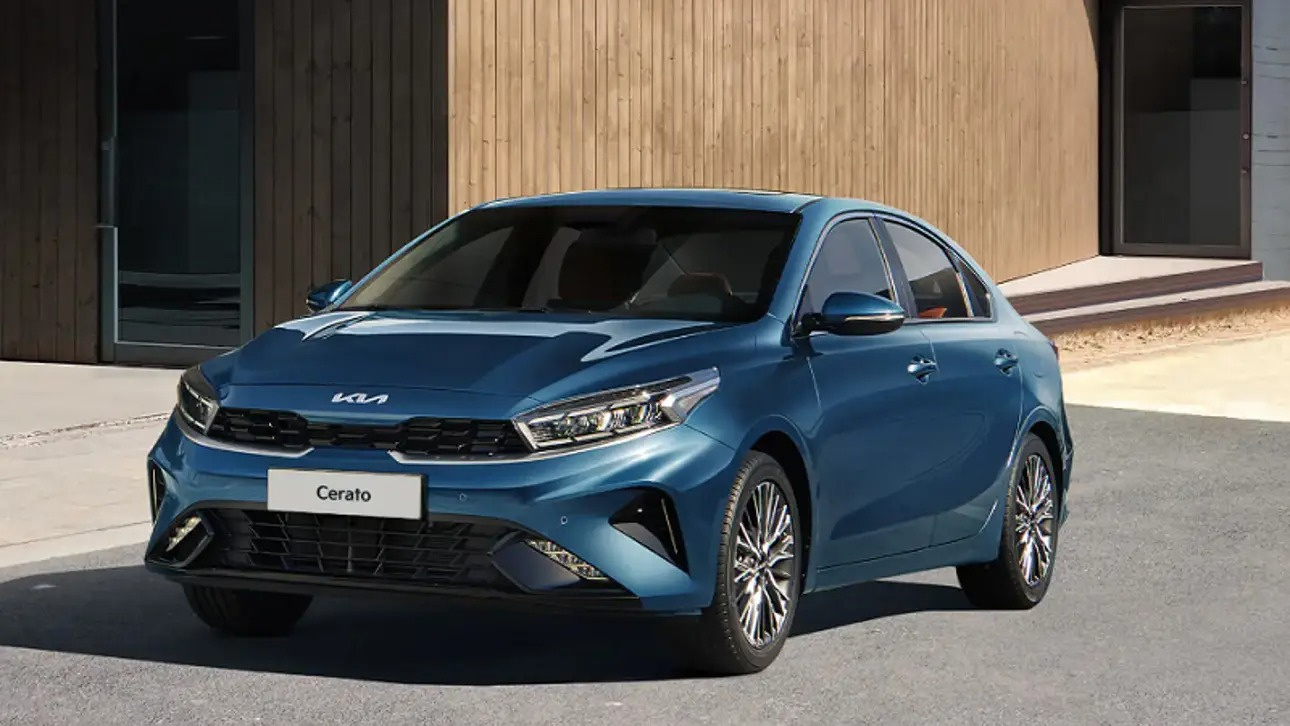  Kia Cerato 2024    200 .    2022 ,      