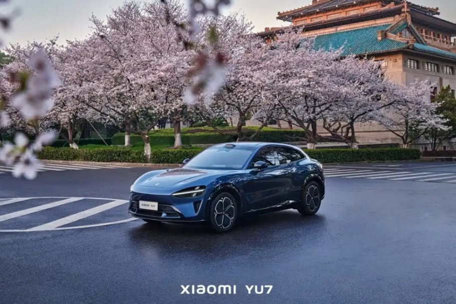   :   Xiaomi YU7   