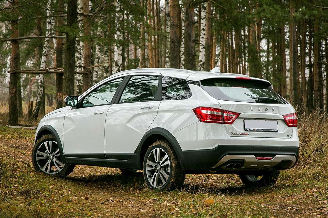 Lada Vesta SW Cross     