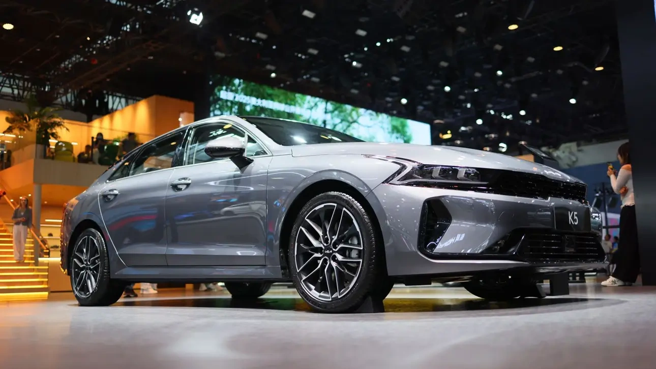 Kia отзывает свыше 250 тысяч K5 из-за дефектов топливного бака