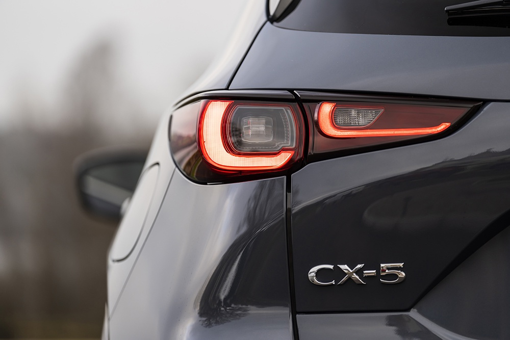 Mazda:  CX-5       