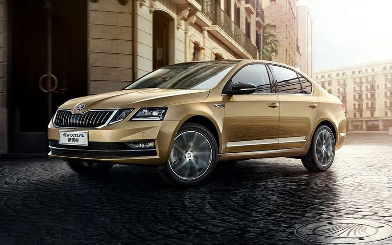 Хорошо знакомую Skoda снова можно купить в России: цена доступна