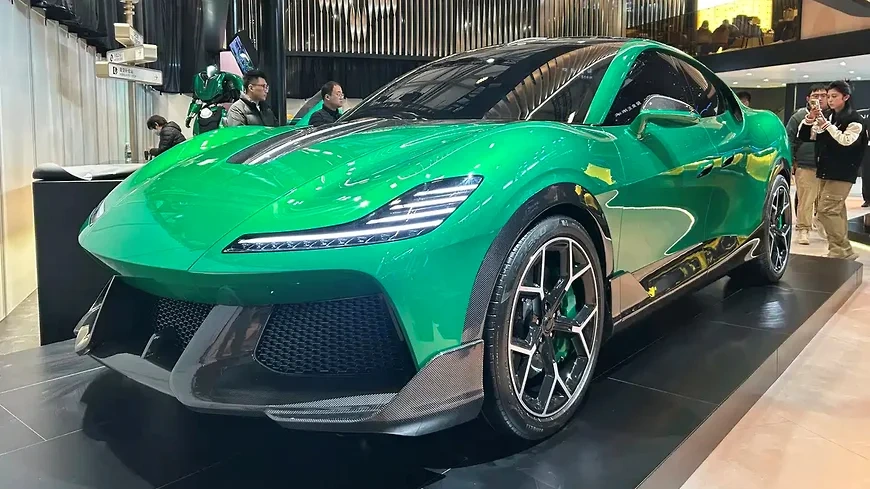 Производитель пылесосов показал кроссовер мощностью почти 2000 л.с.