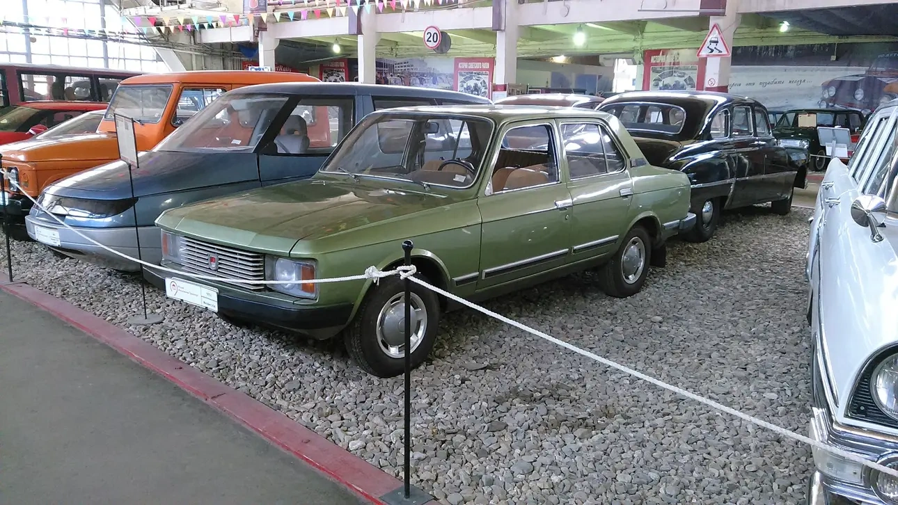 Забытая мечта АЗЛК оживает: редкий «Москвич 3-5-5» ждёт второе рождение