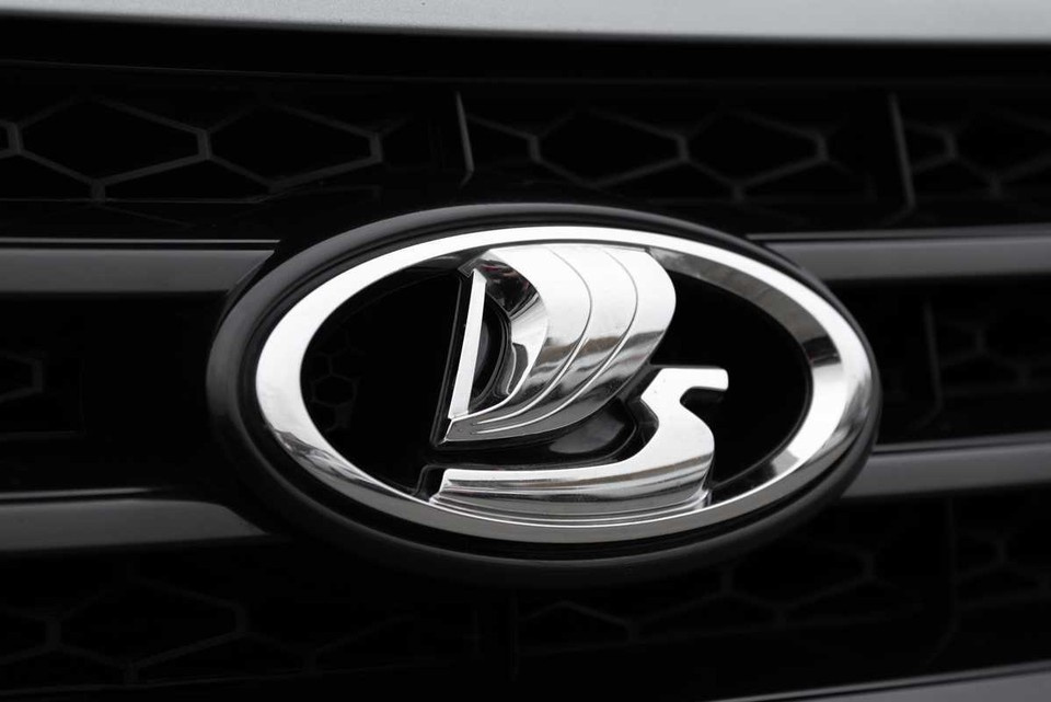     Lada,       