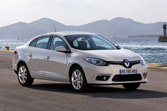  ""     Renault Fluence  1  