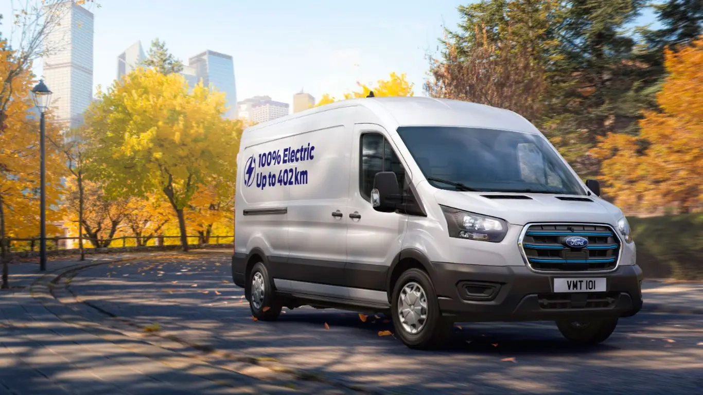  :  Ford E-Transit  ,    