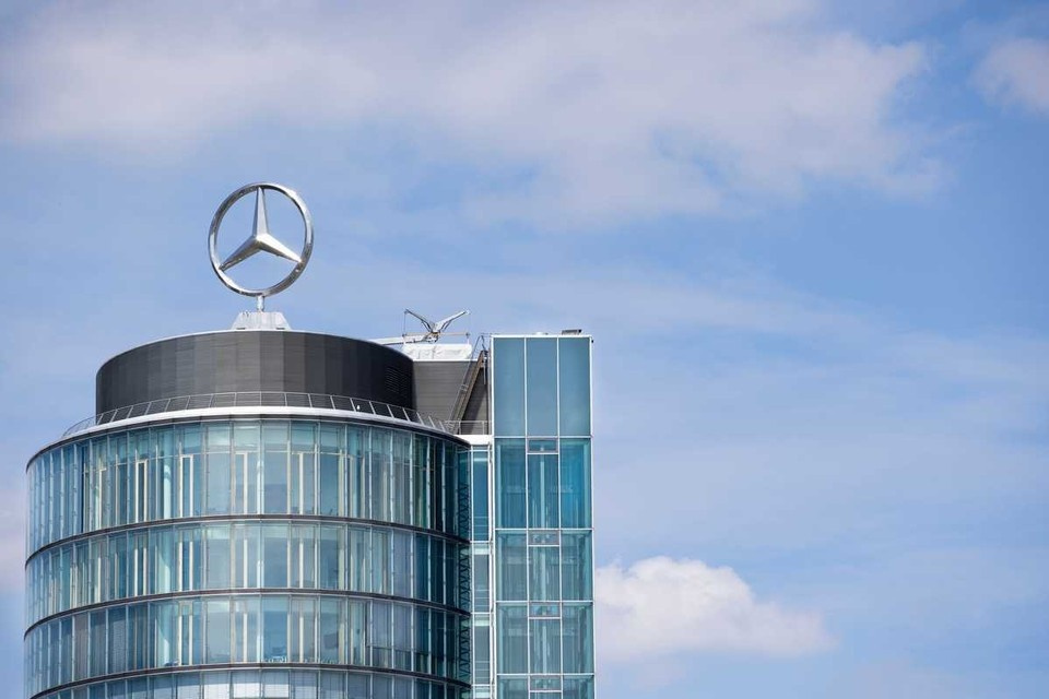 �������� ���: ������ �������� ������� Mercedes ����� � ������ ����� ��� �������