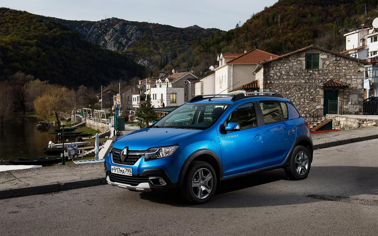        Renault Sandero Stepway,   .   2021    1,89  