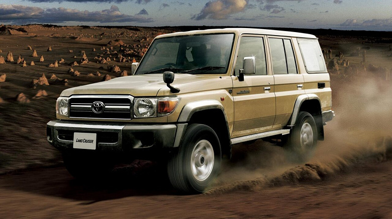   Toyota Land Cruiser 70     