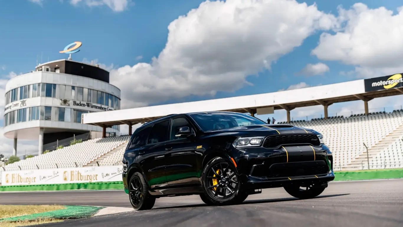 HEMI  : Dodge Durango SRT    