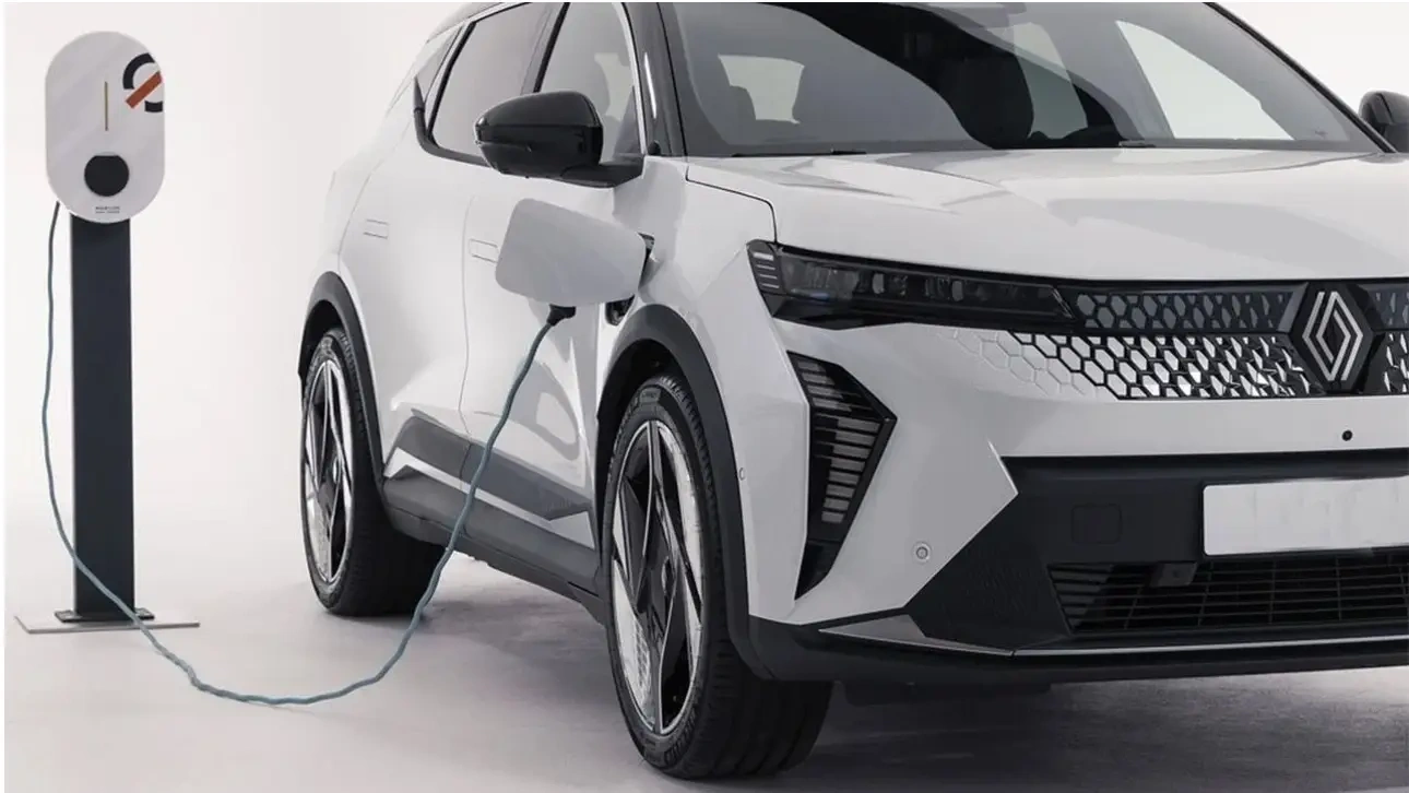 Ни LFP, ни NCM: французы готовятся перевернуть рынок электромобилей главной новостью