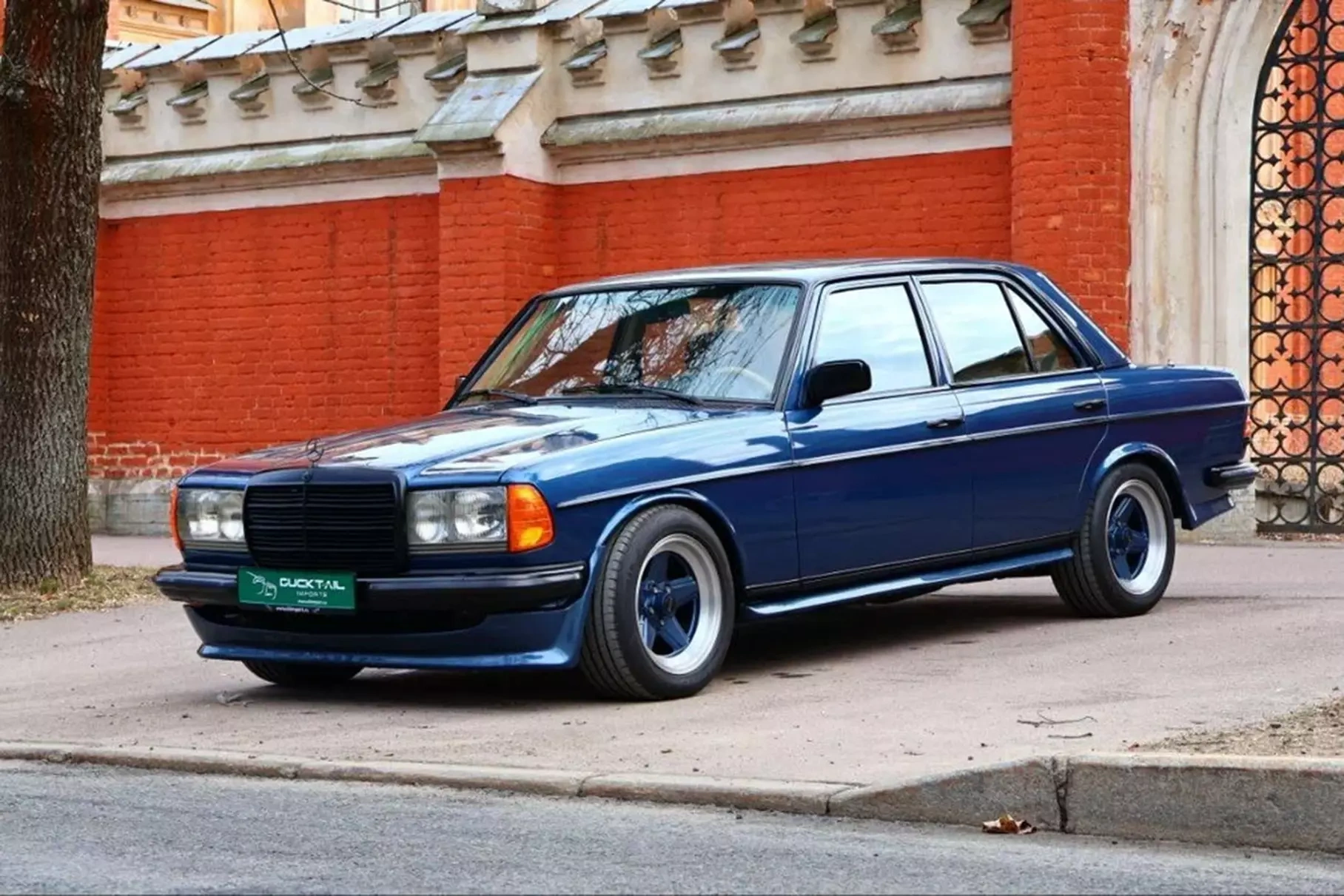  Mercedes-Benz W123 AMG 1980    26,5  